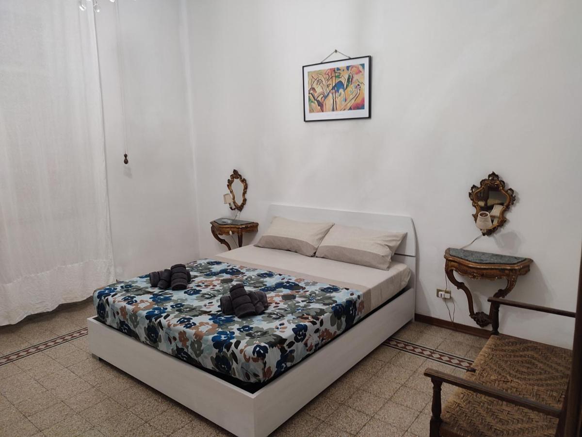 Ferienwohnung Casa Del Ciancio Palermo Exterior foto